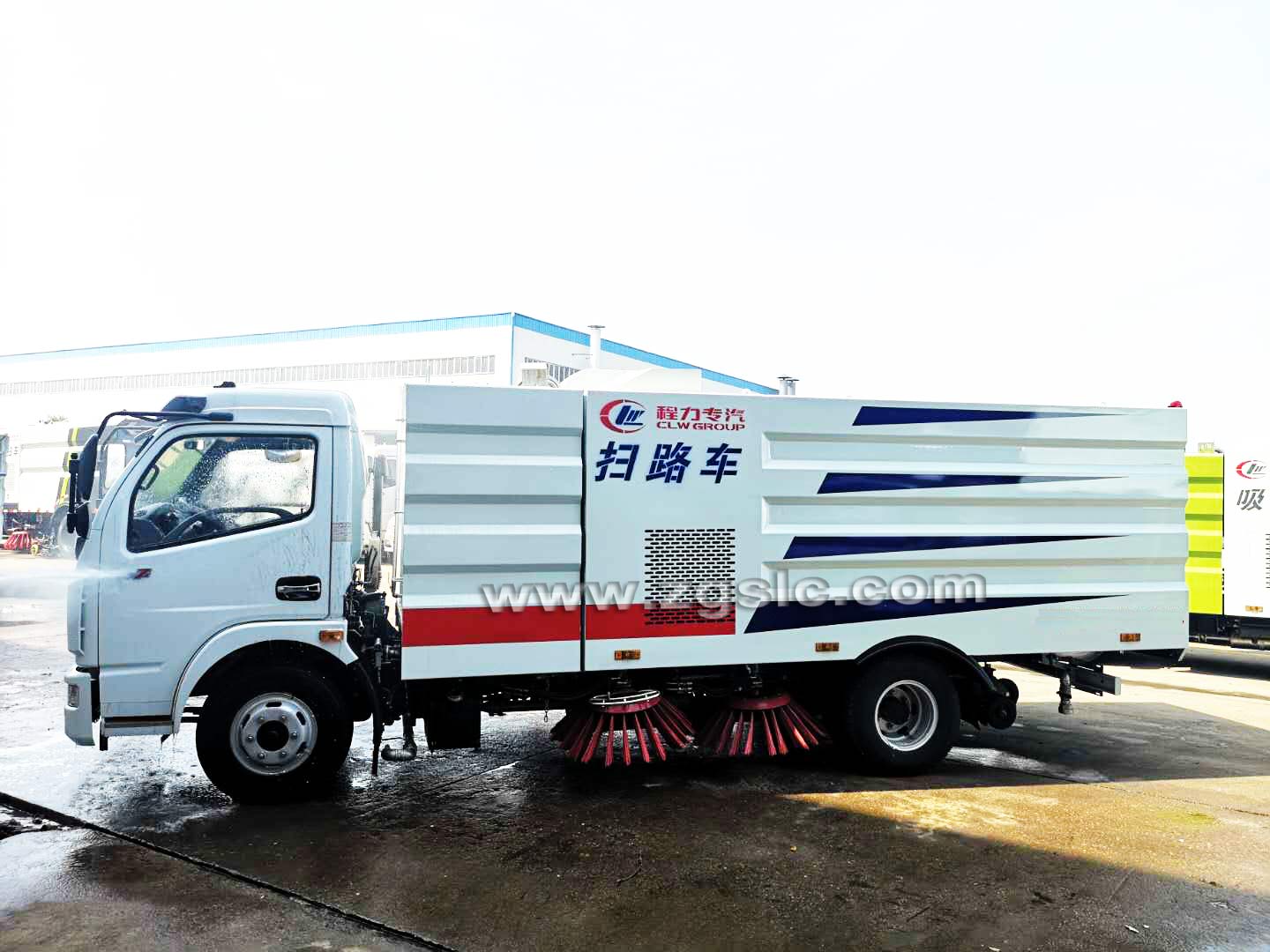 東風(fēng)大多利卡掃路車(國五)