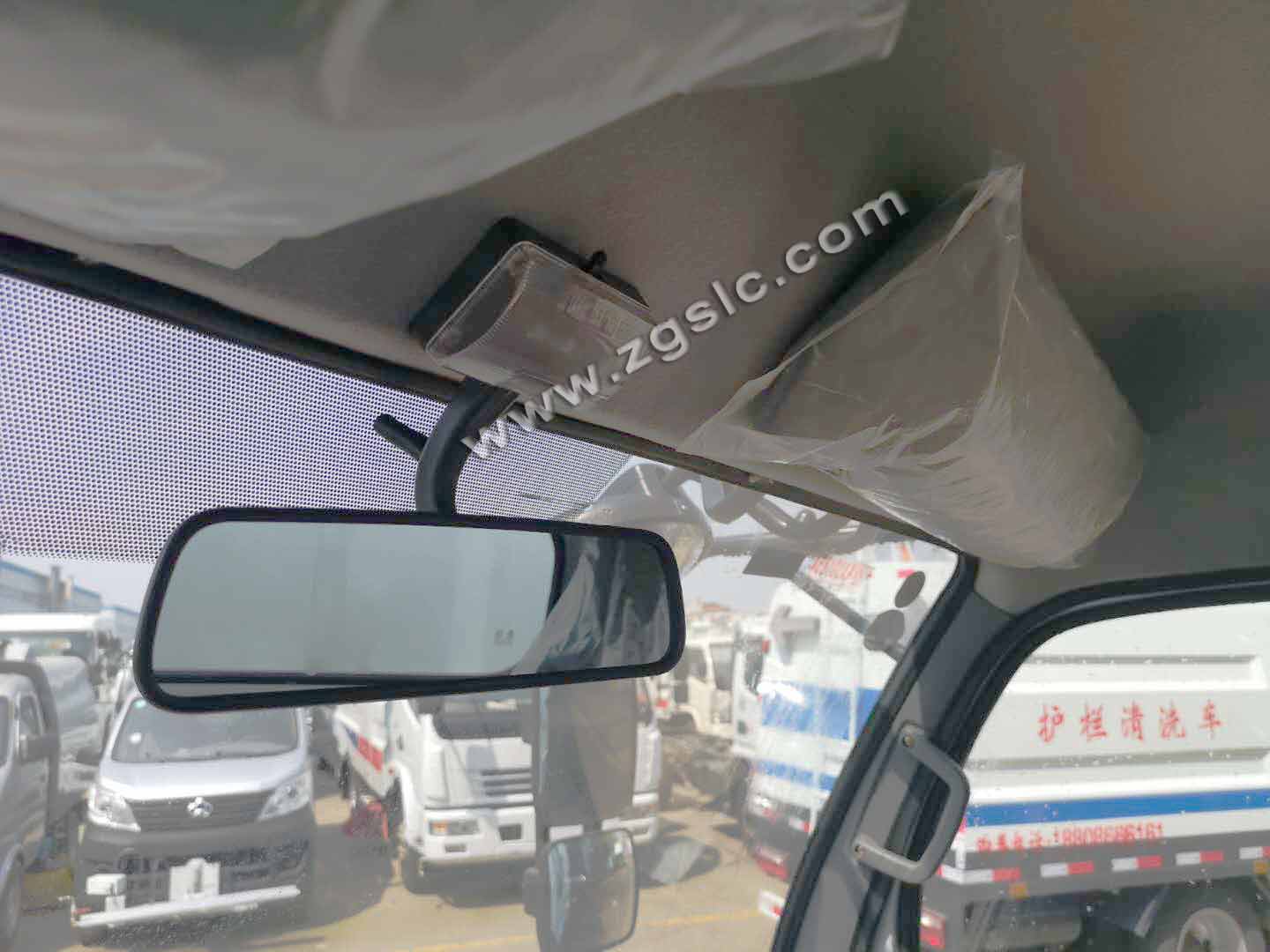 東風(fēng)大多利卡掃路車(國五)