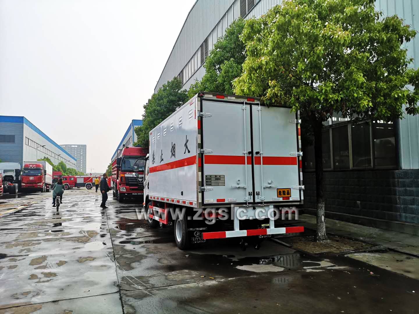 湖北程力解放虎威爆破器材運輸車(國五)