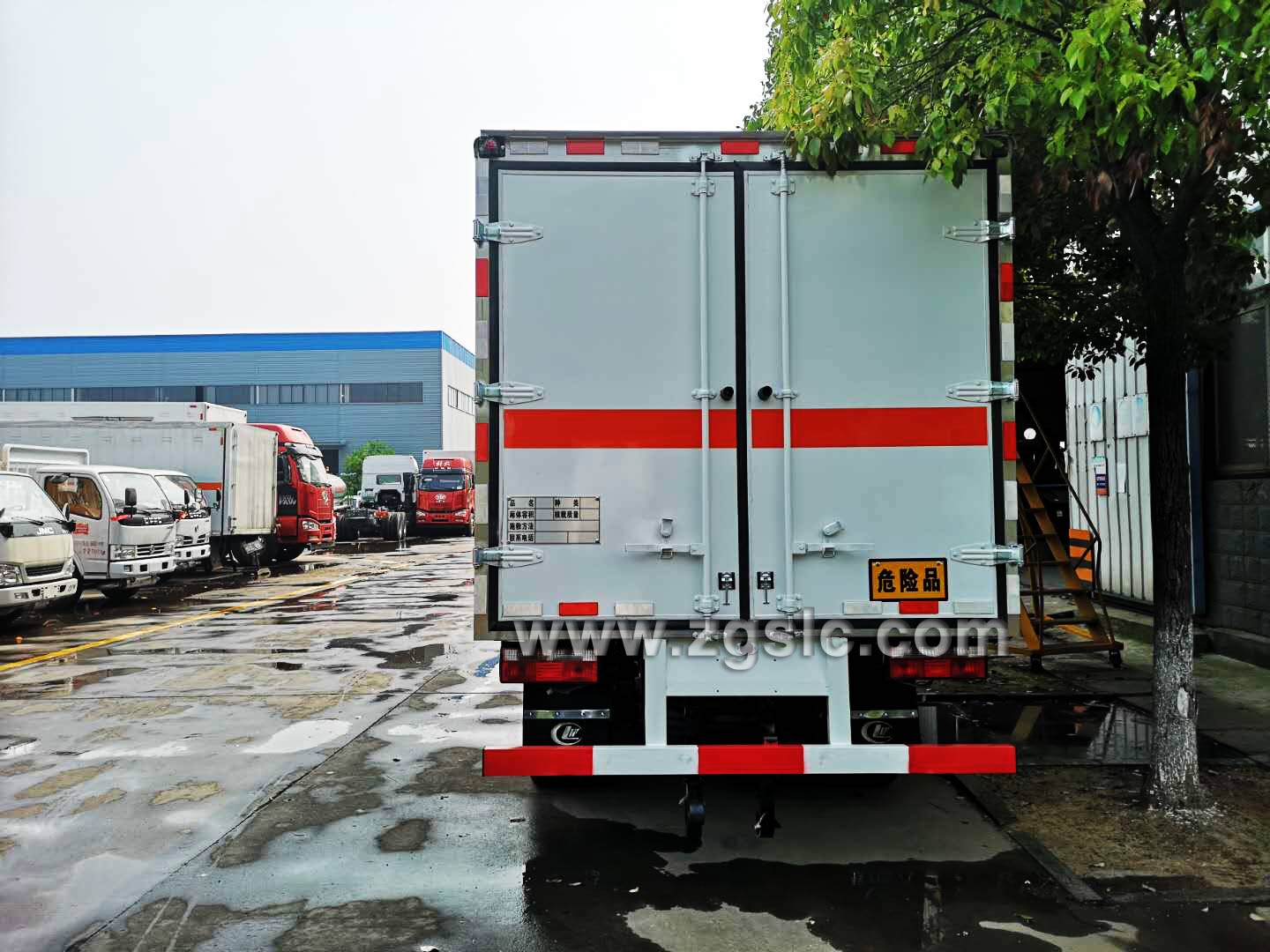 湖北程力解放虎威爆破器材運輸車(國五)