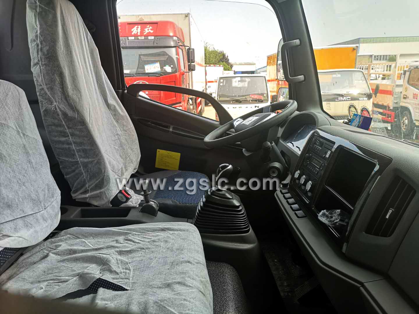 湖北程力解放虎威爆破器材運輸車(國五)