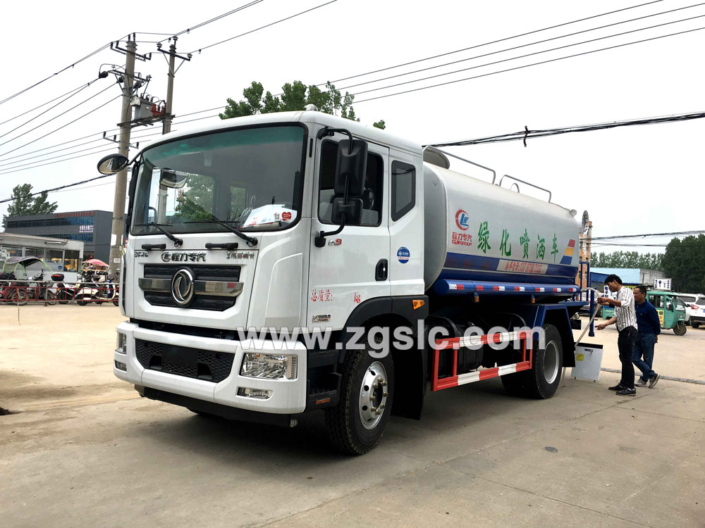 東風(fēng)D9噴霧車(chē)在哪買(mǎi)便宜